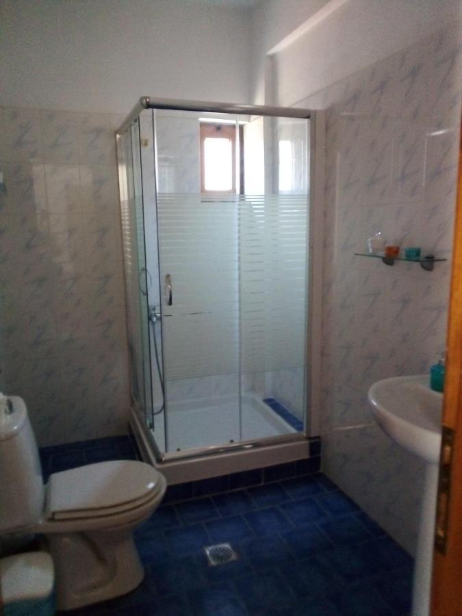 Therisso Rooms Therison Bagian luar foto
